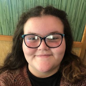 Meet your Posher, Ava